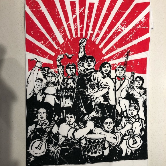 Kitsch Cultural Revolution T-shirt - Picture 2 of 4